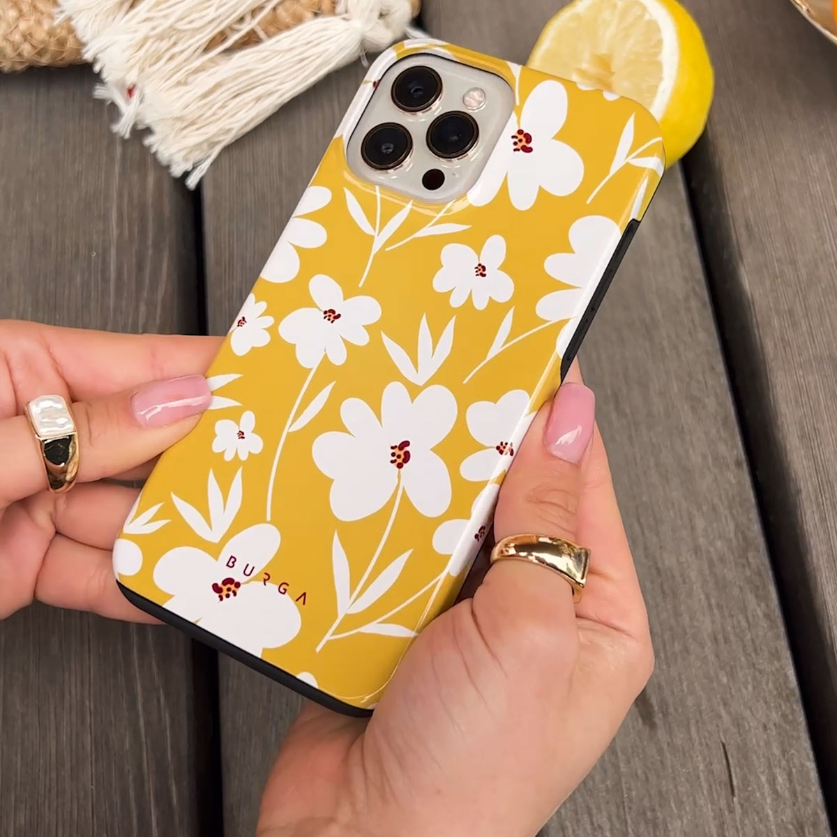 Sunday Market - Xiaomi 17 Ultra Case